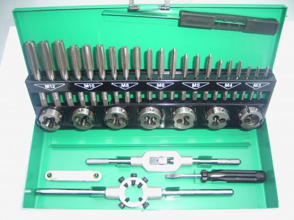 7GSS32 KUNZER Gewindeschneidwerkzeugsatz M3, M4, M5, M6, Anzahl Werkzeuge:  32, Stahlblechkassette ▷ AUTODOC Preis und Erfahrung